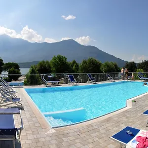 Villaggio Paradiso 2*, Domaso Italy